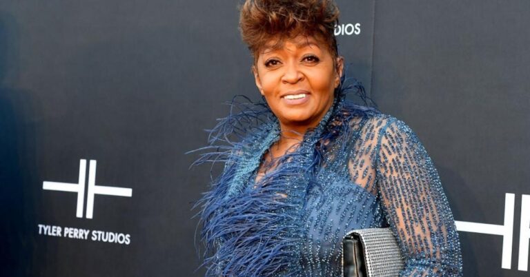 anita baker net worth