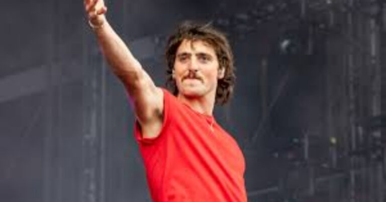 benson boone net worth